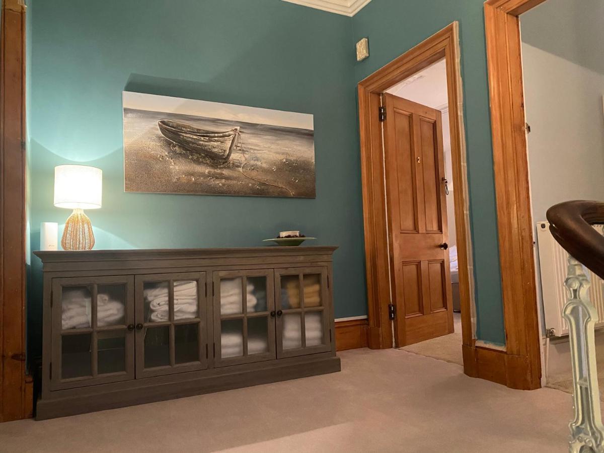 Bed and Breakfast The Old Rectory à Largs Extérieur photo