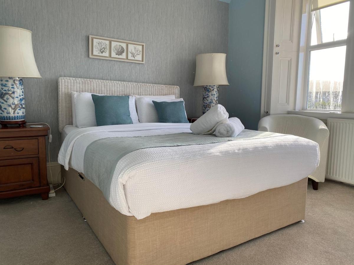 Bed and Breakfast The Old Rectory à Largs Extérieur photo
